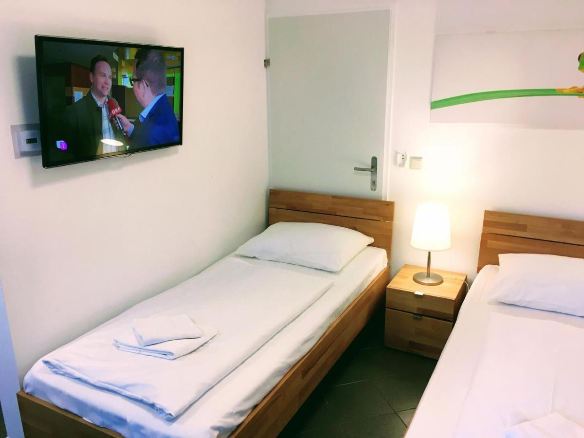 Ajo Vienna Terrace - Contactless Check-In Apartment Bagian luar foto